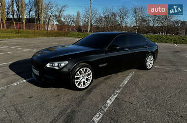 Седан BMW 7 Series 2013 в Луцьку