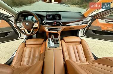 Седан BMW 7 Series 2018 в Одессе