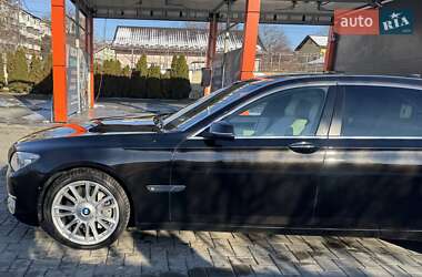Седан BMW 7 Series 2014 в Черновцах