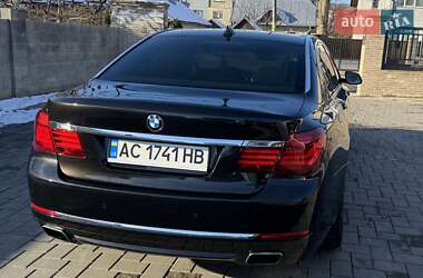Седан BMW 7 Series 2014 в Черновцах