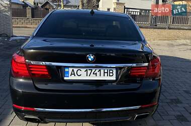 Седан BMW 7 Series 2014 в Черновцах