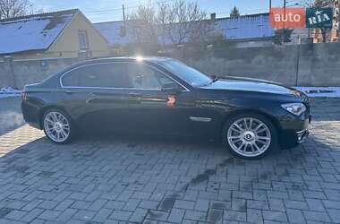 Седан BMW 7 Series 2014 в Черновцах