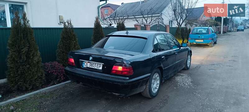 BMW 7 Series 2001