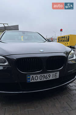 Седан BMW 7 Series 2014 в Мукачевому