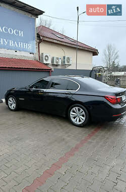 Седан BMW 7 Series 2014 в Мукачевому