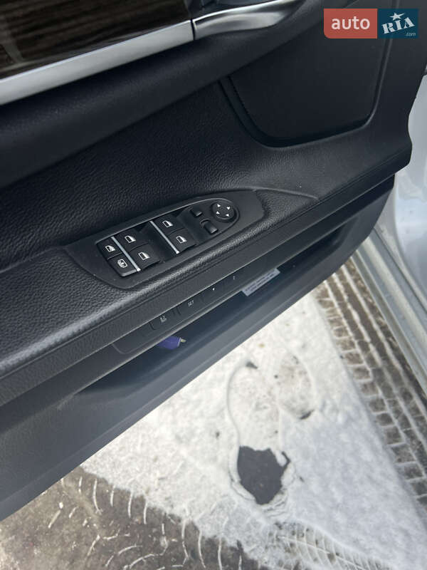 Седан BMW 7 Series 2014 в Житомире