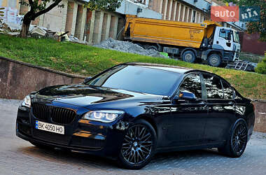 Седан BMW 7 Series 2012 в Рівному