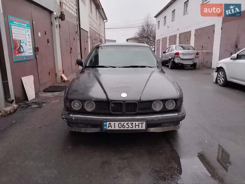 Седан BMW 7 Series 1992 в Києві