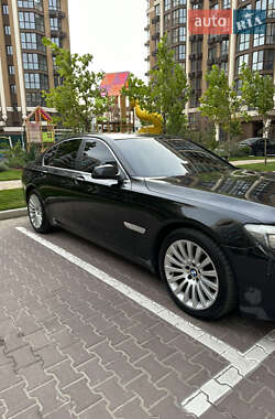 Седан BMW 7 Series 2009 в Києві