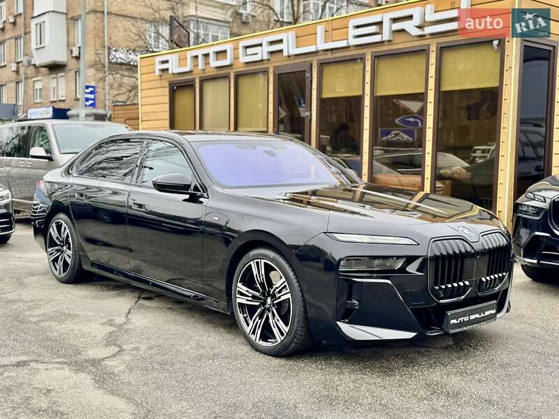 BMW 7 Series 2024