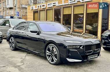 Седан BMW 7 Series 2024 в 