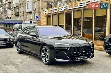 Седан BMW 7 Series 2024 в 