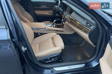 Седан BMW 7 Series 2015 в Киеве