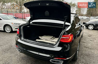 Седан BMW 7 Series 2016 в 