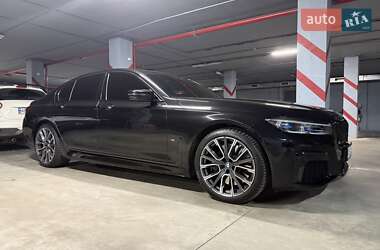 Седан BMW 7 Series 2022 в 