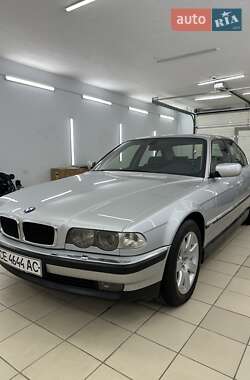 Седан BMW 7 Series 2001 в 