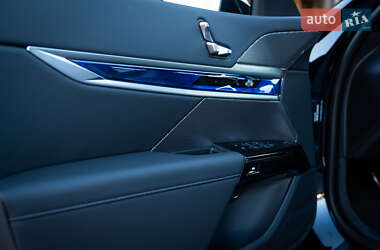 Седан BMW 7 Series 2024 в 