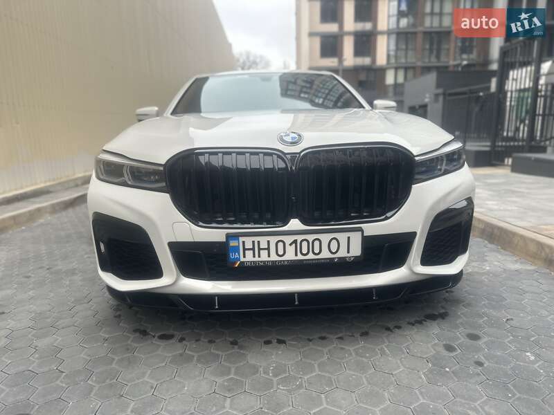 Седан BMW 7 Series 2017 в Одессе