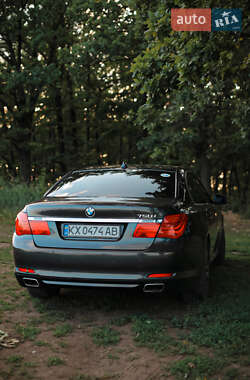 BMW 7 Series 2010