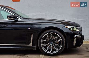Седан BMW 7 Series 2019 в 