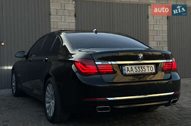 Седан BMW 7 Series 2013 в Рівному