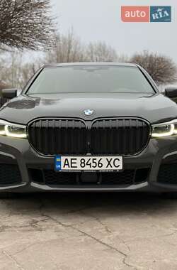 Седан BMW 7 Series 2022 в Дніпрі