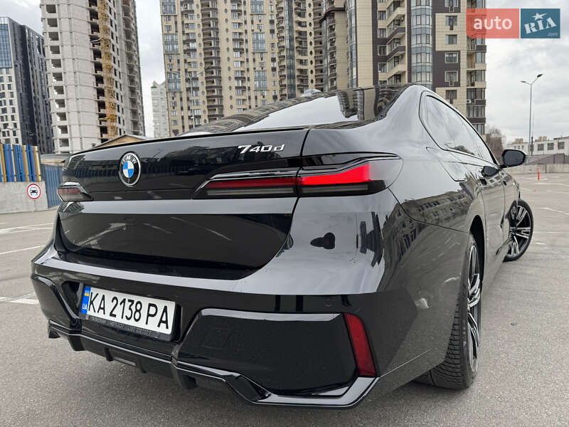 Седан BMW 7 Series 2023 в Киеве фото 27 Седан BMW 7 Series 2023 в Киеве