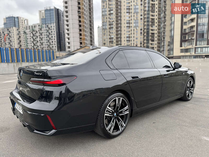 Седан BMW 7 Series 2023 в Киеве фото 31 Седан BMW 7 Series 2023 в Киеве