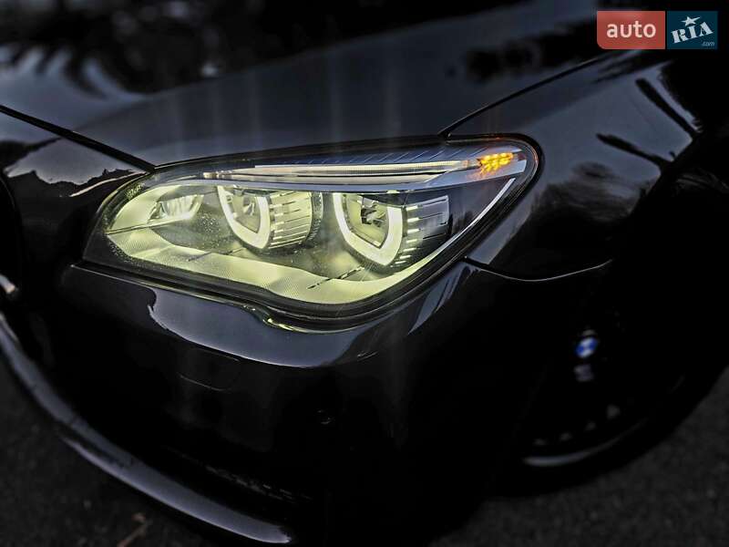 Седан BMW 7 Series 2013 в Житомире