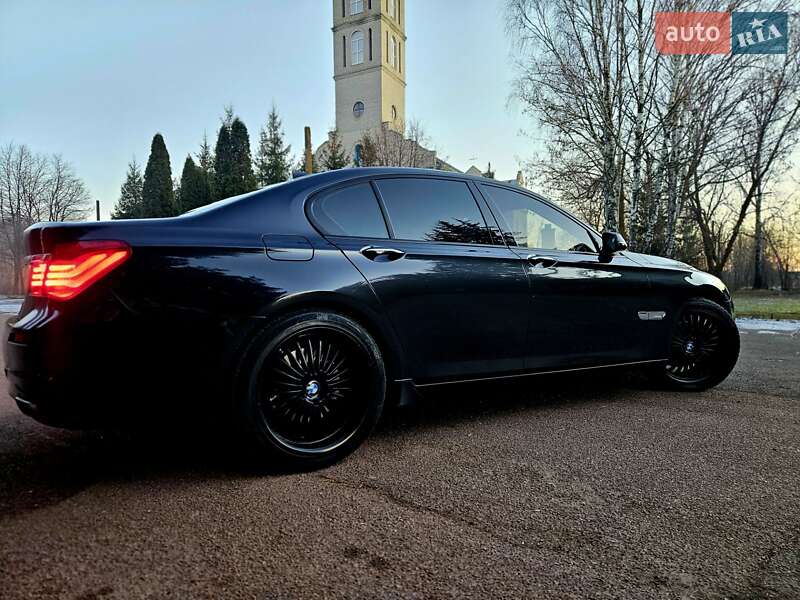 Седан BMW 7 Series 2013 в Житомире