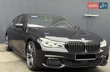 Седан BMW 7 Series 2018 в 