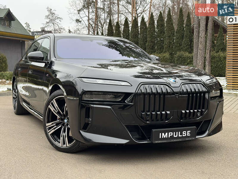 Седан BMW 7 Series 2023 в Києві