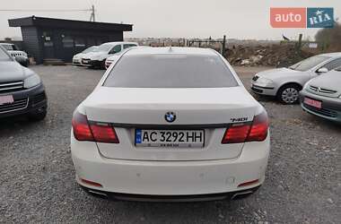 Седан BMW 7 Series 2011 в Ровно