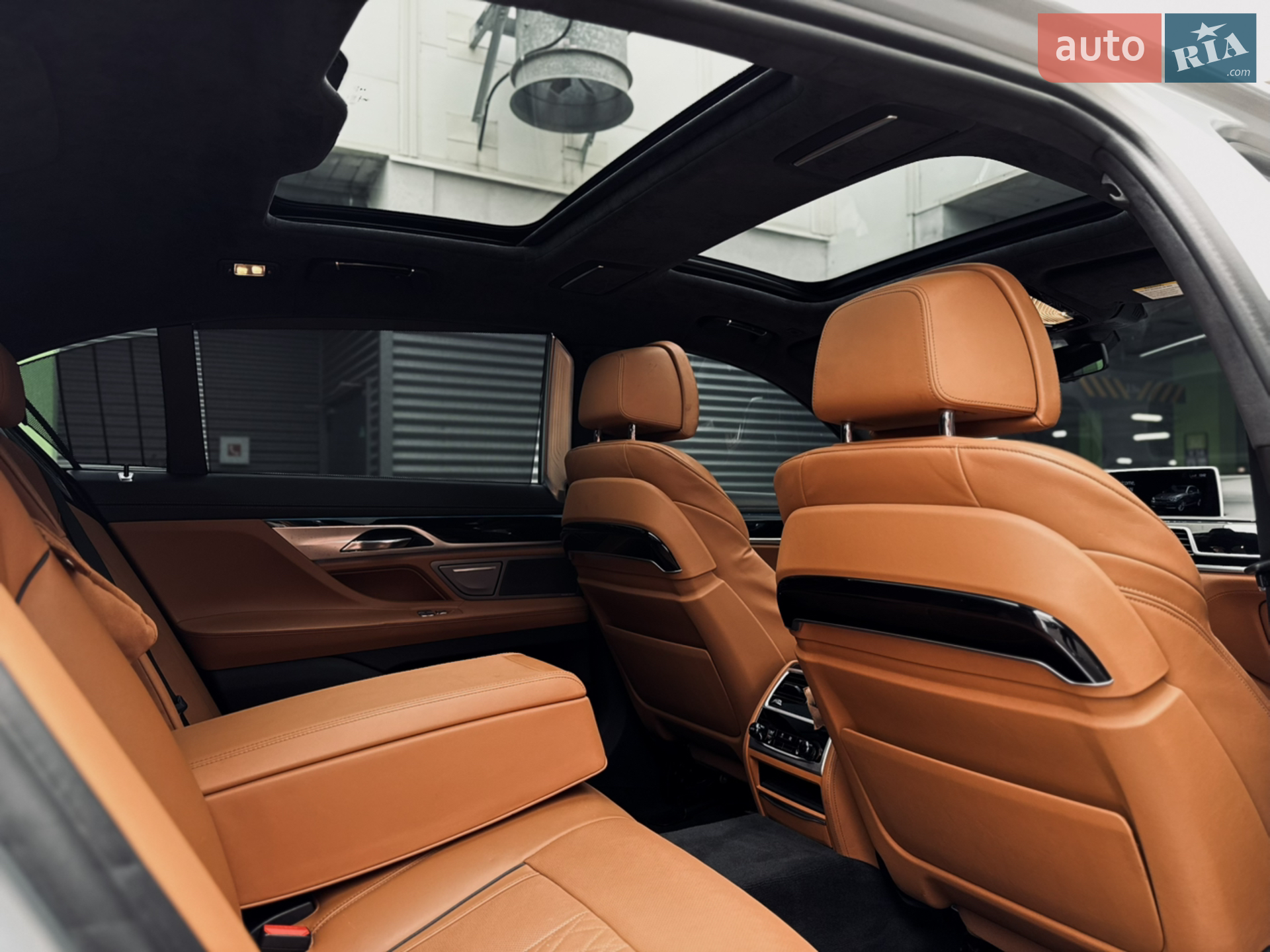 2017 BMW 7er - мініатюра 24