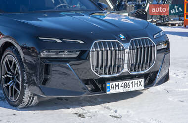 Седан BMW 7 Series 2024 в 