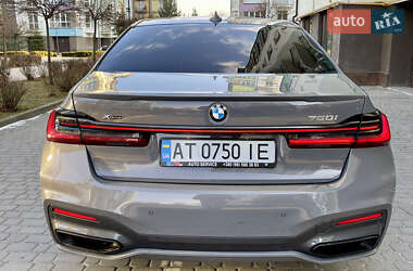 Седан BMW 7 Series 2022 в 