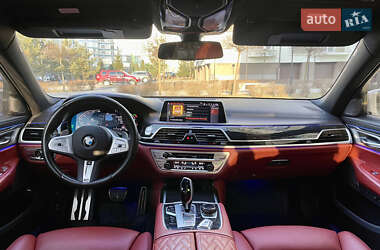 Седан BMW 7 Series 2022 в 