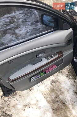 Седан BMW 7 Series 2002 в 