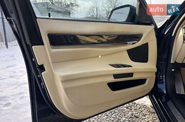 Седан BMW 7 Series 2013 в 