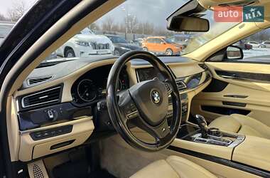 Седан BMW 7 Series 2013 в 