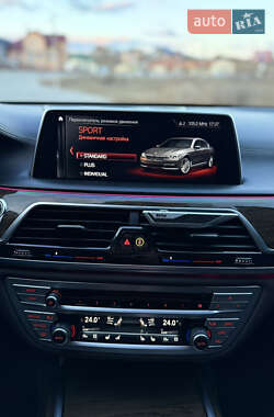 Седан BMW 7 Series 2016 в 