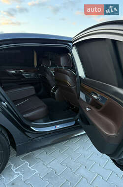 Седан BMW 7 Series 2016 в 