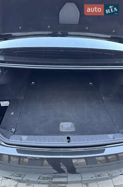 Седан BMW 7 Series 2018 в 