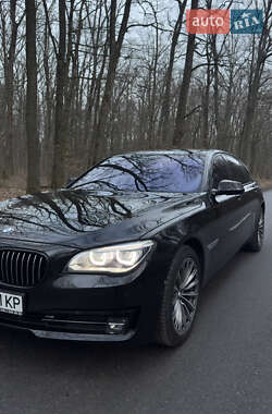 Седан BMW 7 Series 2013 в Гайсину