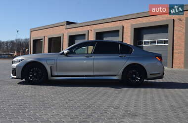 Седан BMW 7 Series 2022 в 