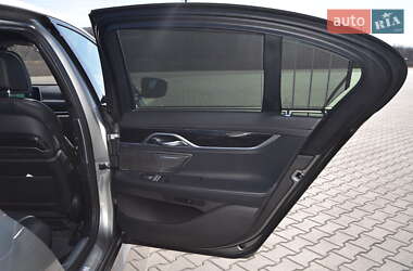 Седан BMW 7 Series 2022 в 