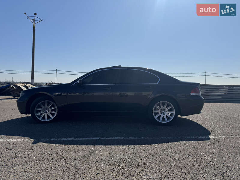 Седан BMW 7 Series 2004 в Одесі