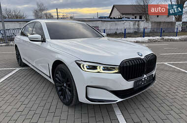 Седан BMW 7 Series 2020 в Нововолынске