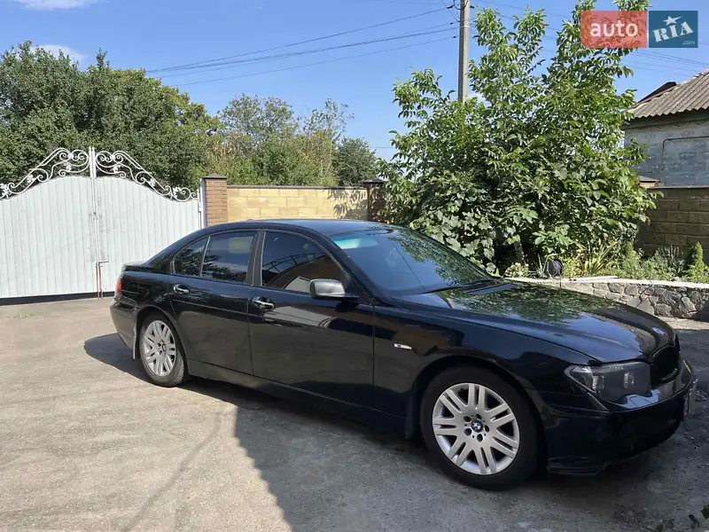 BMW 7 Series 2003