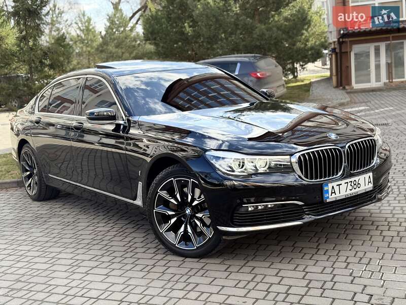 Седан BMW 7 Series 2017 в Ивано-Франковске фото 7 Седан BMW 7 Series 2017 в Ивано-Франковске